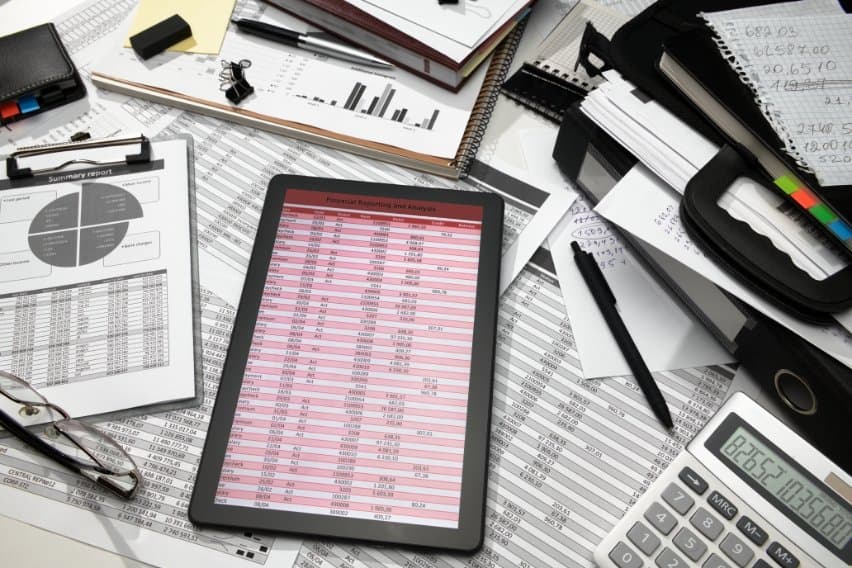 Financial Reporting and Analysis: Definition, Importance & Types image