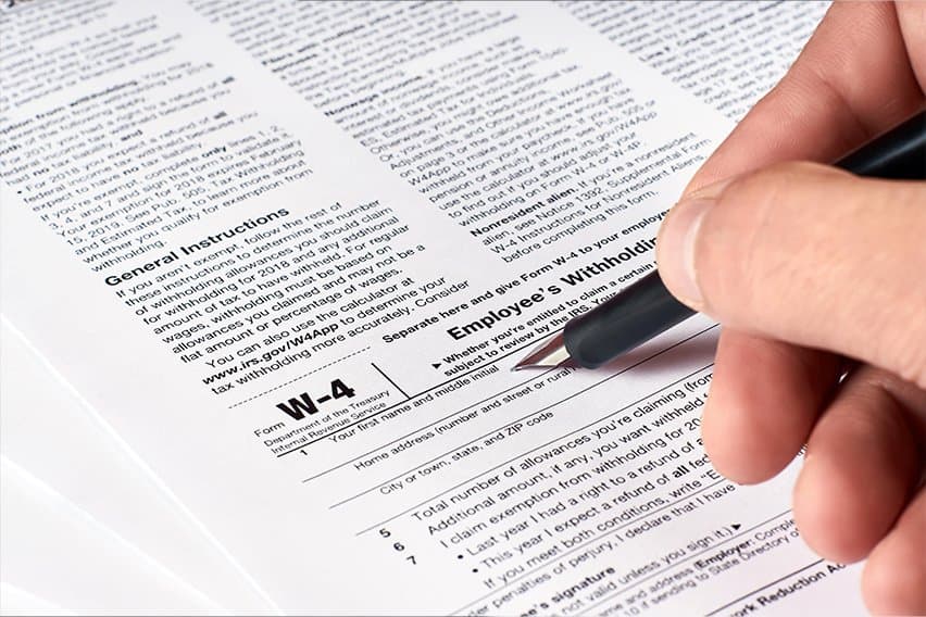 What is a W-4 Form? image