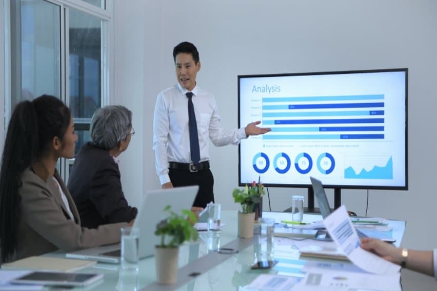 What is Turnover in Business? Importance & Calculation image