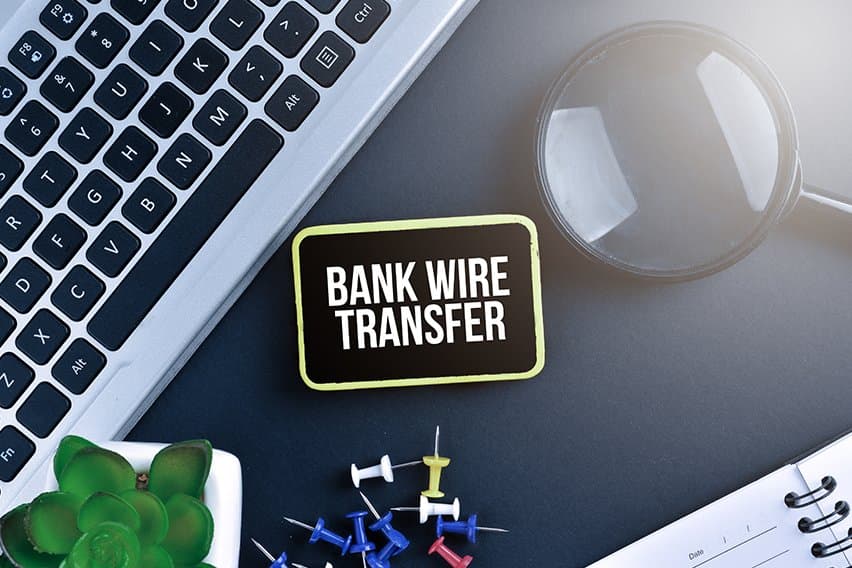 ACH vs Wire: Difference Between ACH and Wire Transfer image
