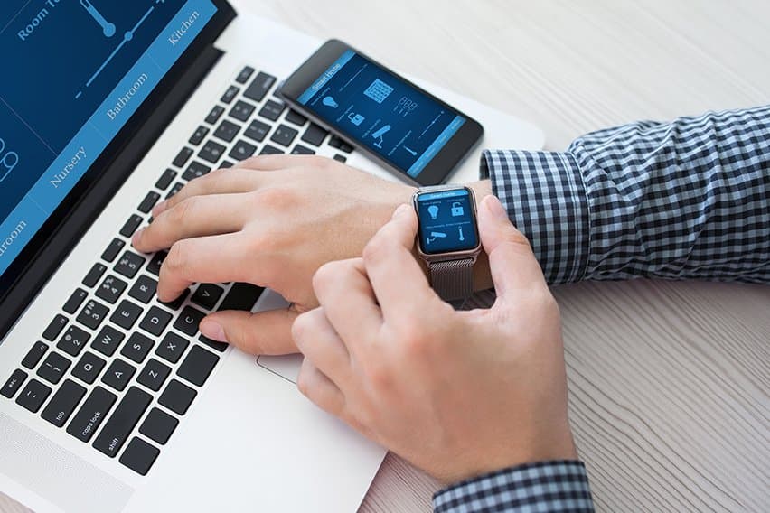 What Is a GPS Clocking System? The 4 Best Time Clock Apps with GPS image