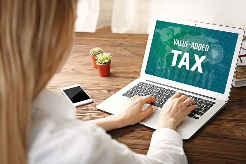 What Is a VAT Invoice? Charging Value-Added Tax to EU Clients image