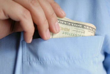 Get Money in Your Pocket Sooner: 8 Tips to Improve Cash Flow