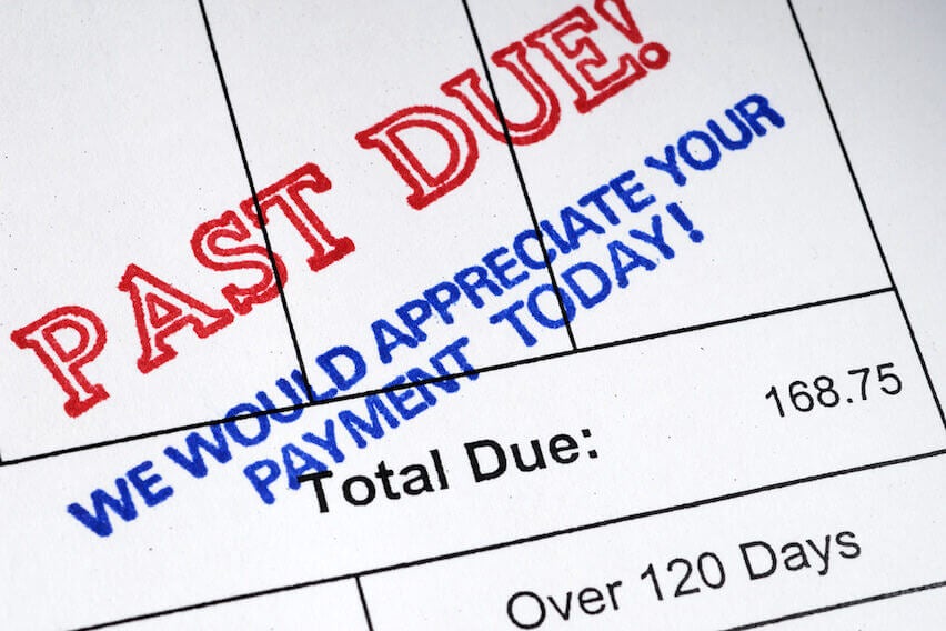 Should You Charge Late Payment Fees on Invoices? | FreshBooks Blog