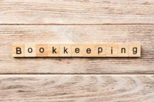 9 Signs Your Business Needs Bookkeeping Services