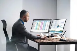 6 Best Online Bookkeeping Services for Small Businesses in 2025