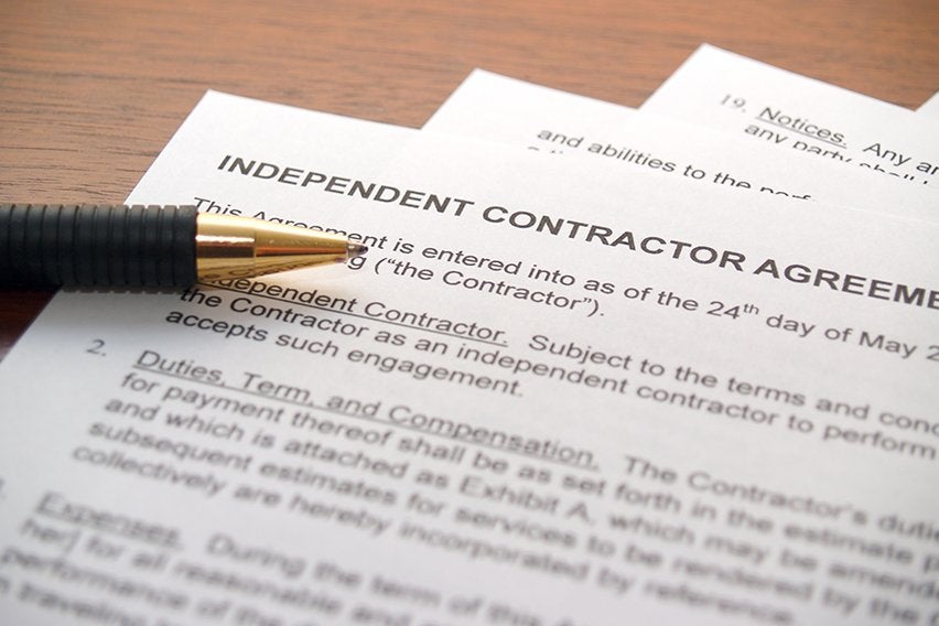 How to Become an Independent Contractor: 4 Essential Tips