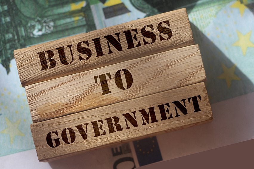 How to Get Government Contracts: Tips for Small Businesses