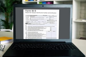 How to Fill out a W-9 Form