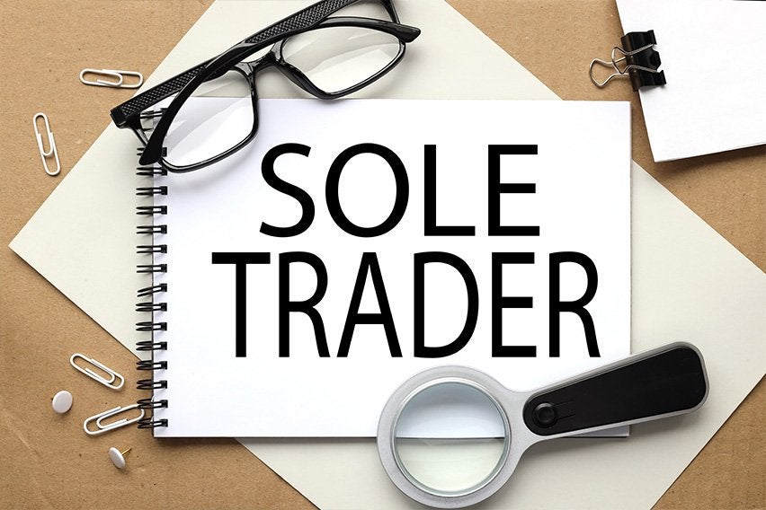 How to Invoice as a Sole Trader? Invoicing Guide for Beginners