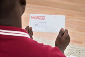 8 Tips to Write an Overdue Invoice Letter That Will Get You Paid